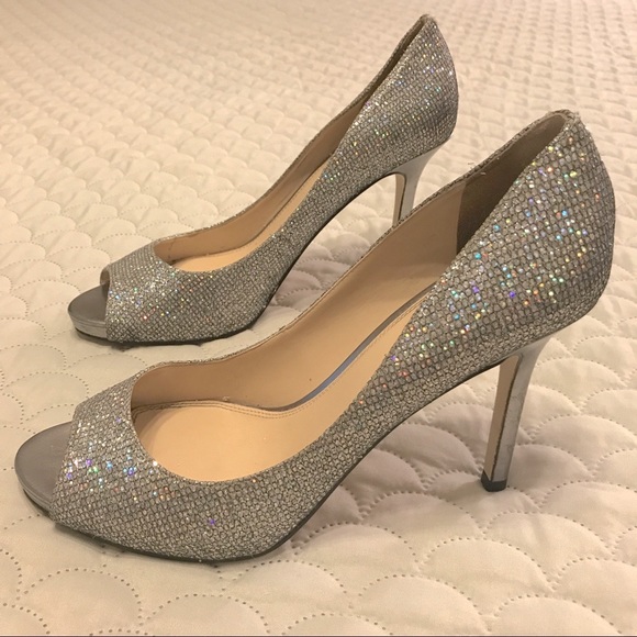 Enzo Angiolini Sparkly Silver 4” Heels, Size 8.5 - Picture 4 of 7